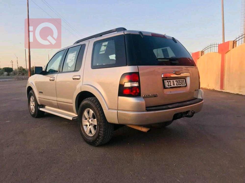 فورد إكسبلورر